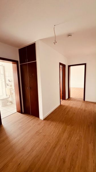 Garbsen/Berenbostel - sanierte 3-Zi-Wohnung im 2.OG 
mit Tageslichtduschbad in gepflegter grüner Wo